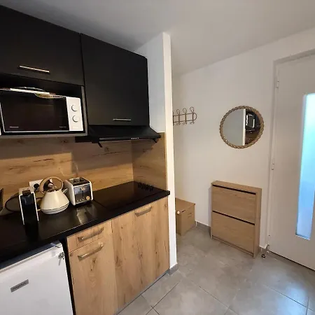 Apartment Rez-de-chaussee -